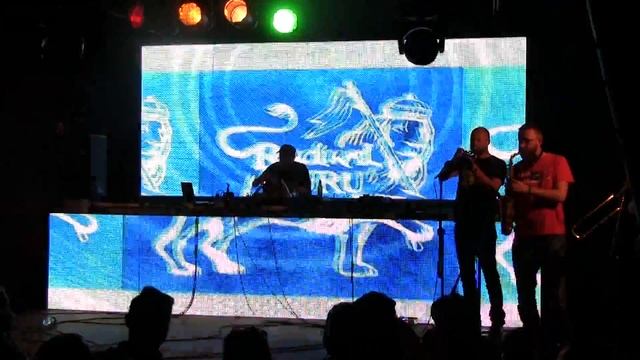 Radikal Guru - Stay Calm (Ostróda Reggae Festiwal 2016) смотреть онлайн