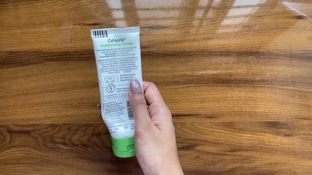 Get Hydrated skin free of dryness & glow with Cetaphil Moisturising Cream 🧏♀️ #selfcare #skin смотреть онлайн