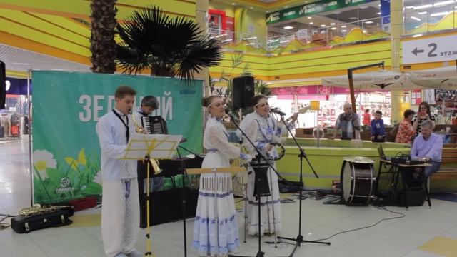 Music Project "F# Portraits" - Occitan folk song "Ai vist lo lop" смотреть онлайн