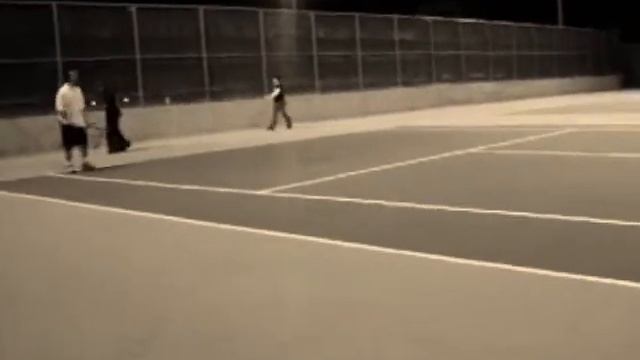 Tennis... the way WE play... "Paluska Style" смотреть онлайн