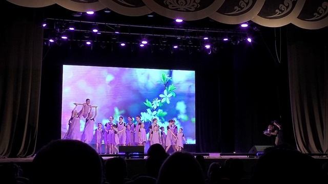 Танец - "Океан это большая лужа, лужа- маленький океан". Танцевальный коллектив "Фантазия". часть 2.