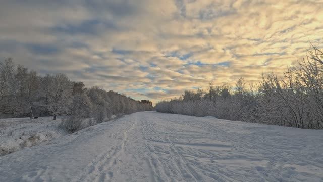 31.12.2024 смотреть онлайн