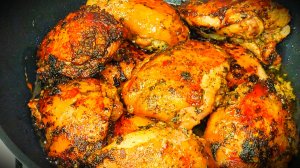 Сочные куриные бёдра на сковороде