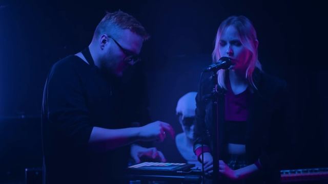 Arkey June - Вой Сирен (live) смотреть онлайн