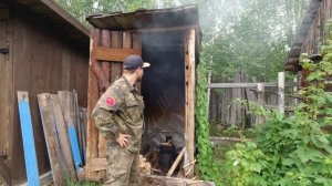 КАК КОПТИТЬ САЛО. ХОЛОДНЫЙ СПОСОБ КОПЧЕНИЯ. ГОТОВИМ ДЕЛИКАТЕС. ЖИЗНЬ В ДЕРЕВНЕ. СУПЕР КОПТИЛЬНЯ.