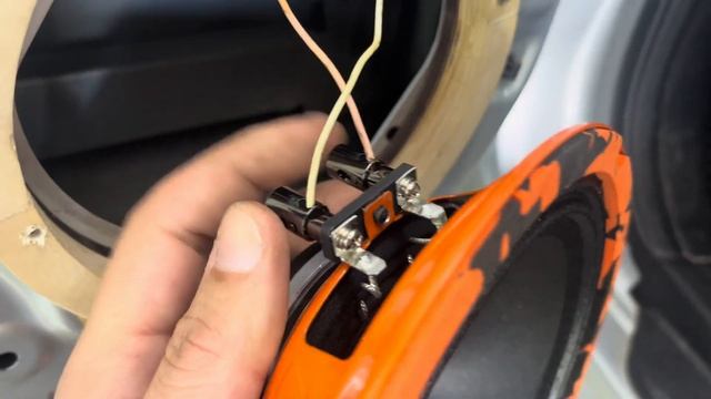 Замена штатной акустики Ниссан Х-трейл на динамики  DL Audio Gryphon Pro 165 NEO