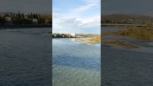 Сочи-АдлерСолнечный☀день Набережная реки Мзымта #Сочи #Адлер #КраснодарскийКрай #набережная #Shorts смотреть онлайн