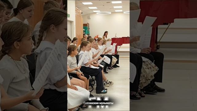 Разбор песни "Девка по саду ходила" Хор "Московские колокольчики" #творчество #music #музыка #choir смотреть онлайн