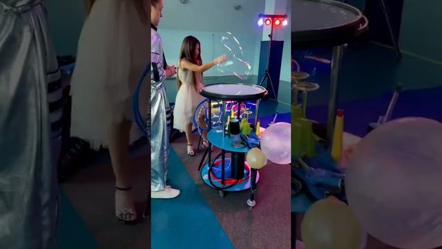 День Рождения Амина в Кампусе! смотреть онлайн