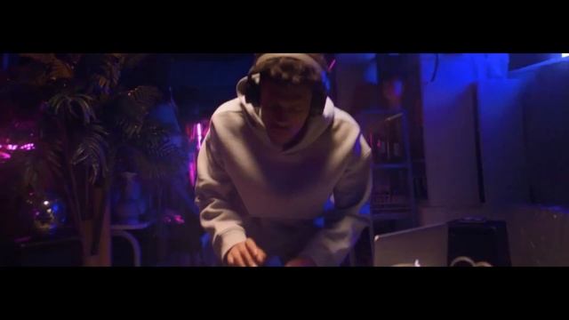 Che’s Família Commercial (Official Video) смотреть онлайн