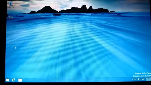 Windows 8.1 Preview - A look at the new Fake Start Menu Button - Microsoft Fail? смотреть онлайн