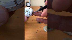 Как отличить  настоящие SKMEI 1251. Сравнение оригинала и подделки. Разборка. Замена батарейки.