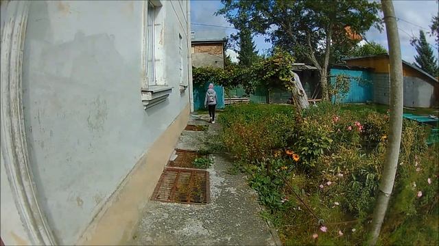 РАЗМЕНУЛИСЬ. ИСТОРИЯ ДВУХ ПОДРУЖЕК. смотреть онлайн