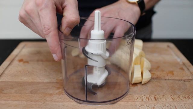 Banana Cake Most Easy Recipe | Nolyns Kitchen смотреть онлайн