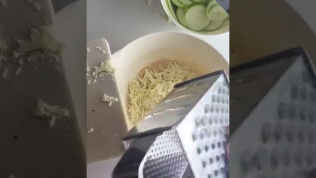 Пирог с кабачком и сыром в духовке смотреть онлайн