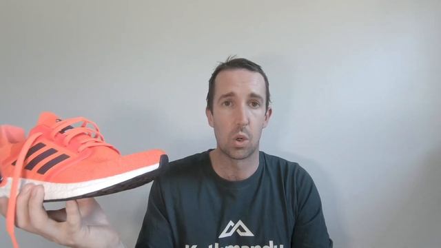 Adidas Ultraboost 20 First Impressions with Orthotics смотреть онлайн
