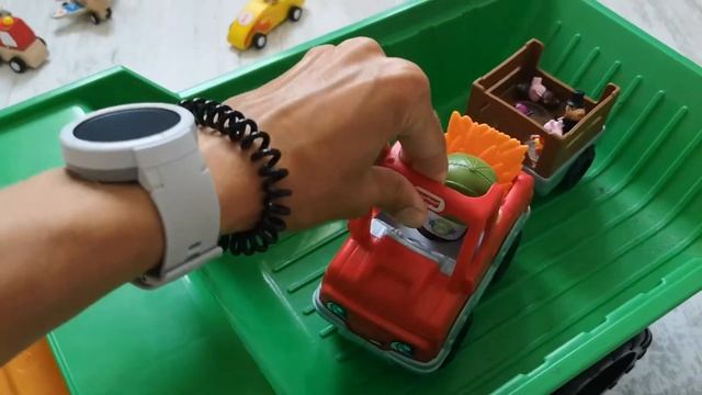 Свинка Пеппа и её друзья на прогулке. смотреть онлайн