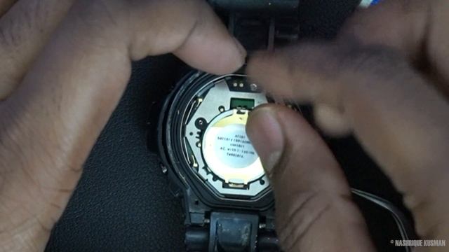 Casio G-Shock DW-6900 [3230] battery replacement tutorial (tukar bateri) смотреть онлайн