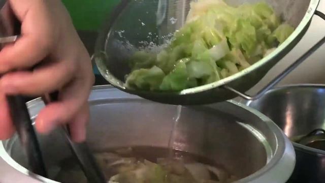 HOW TO COOK JAPCHAE II KOREAN GLASS NOODLE STIR FRY смотреть онлайн