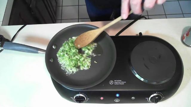 Easy homemade spaghetti sauce! смотреть онлайн