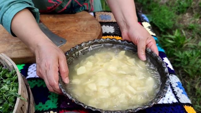 How to prepare lagman dough with Hamra meat sauce and a famous dish of Kazakhstan смотреть онлайн