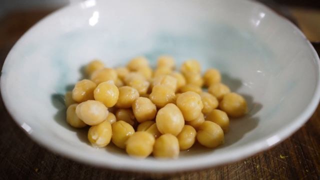 Hummus | HowTo | Delicuisine смотреть онлайн