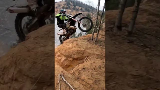 @PsyEnduro #эндуро #эндурокросс #мотоцикл #мото #кросс #прохват #moto #motocycle #enduro #cross смотреть онлайн