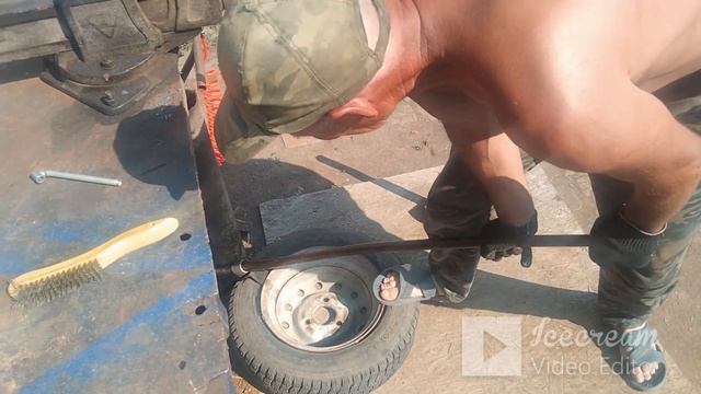 ПРИСПОСОБЛЕНИЕ ДЛЯ ШИНА МАНТАЖА