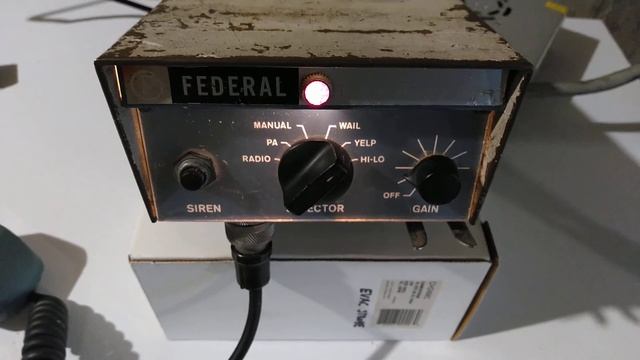 Federal Sign & Signal PA-20A Series 2B 
