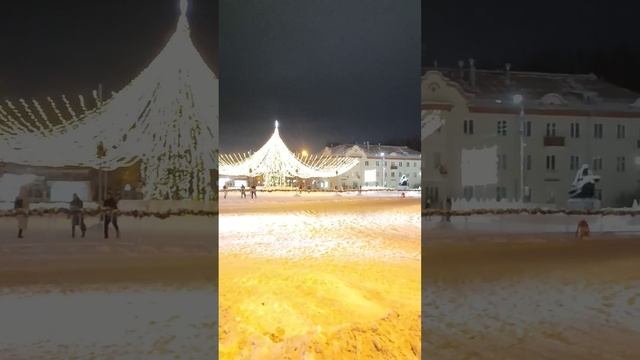 Архангельская область Новодвинск Прогулка по Новогоднему❄городу #север #зима #новыйгод #shorts смотреть онлайн