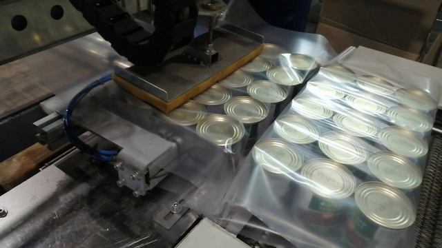 Упаковщик консервных банок в термоусадочную пленку смотреть онлайн