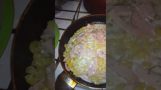 ## вкусняшка....# сосиски с с макаронами смотреть онлайн