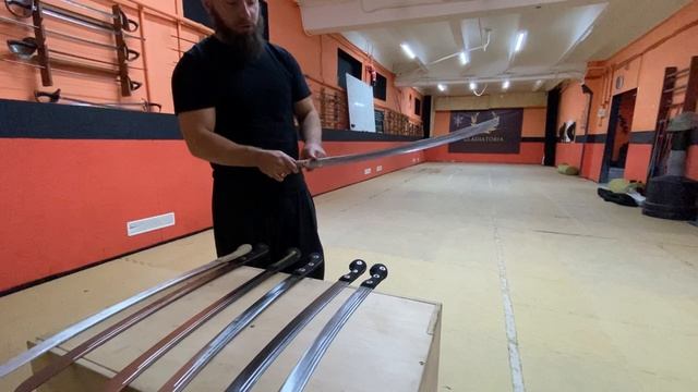 359 Обзор шашек для фехтования