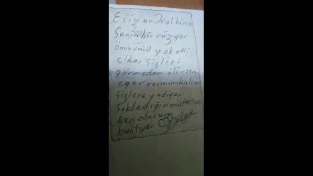 Esiyor Kalbime Serin Bir Rüzgar. Söz: Süha Bilge. Müzik: Mehmet Bozkaya смотреть онлайн