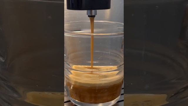 Beko Bean to Cup Fully Automatic Espresso Machine with Steam Wand CEG5311X смотреть онлайн