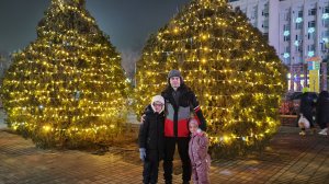 Прогулка по центру новогодней Элисты