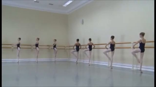 Método Vaganova 2 Série: Barra - Frappé