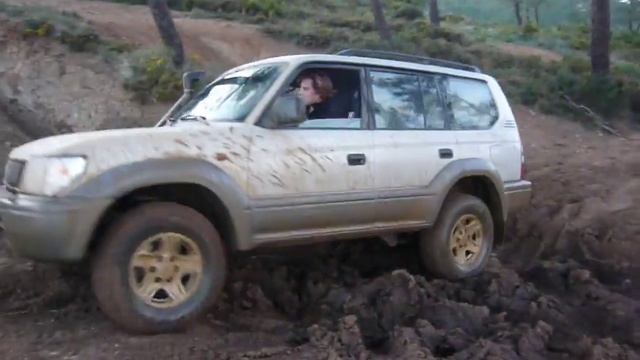Toyota Land Cruiser Kzj 95 смотреть онлайн
