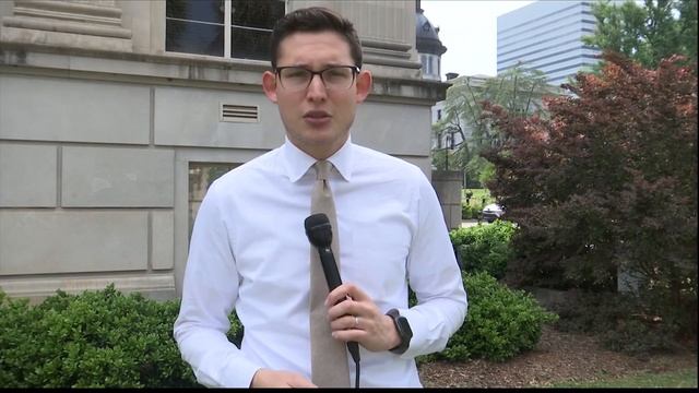 Gov. McMaster issues order allowing parents to opt child out of school mask mandate смотреть онлайн