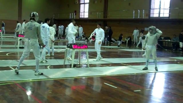 Final de sable masculino : Di Tella vs Lora . смотреть онлайн