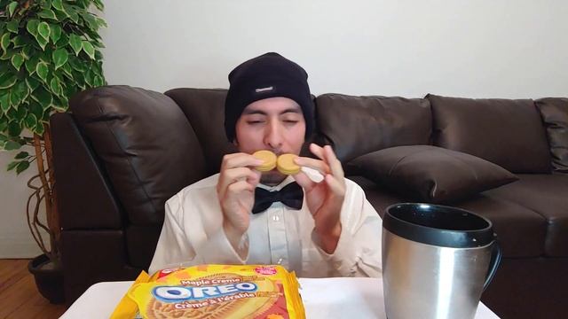 MAPLE OREO COOKIES WITH @MangiaWhispers COLLAB MUKBANG TASTE TEST REVIEW EATING SHOW смотреть онлайн