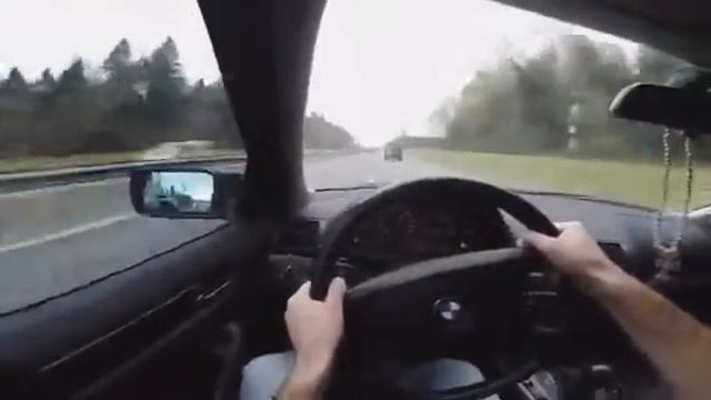 Кайфует на BMW смотреть онлайн