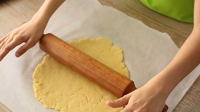 Фабрика печенья Smoby Easy Biscuits Factory смотреть онлайн