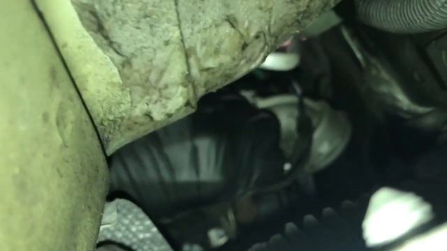 How To Replace Turbo Diverter Valve On A 2007-2016 Volkswagen Tiguan смотреть онлайн