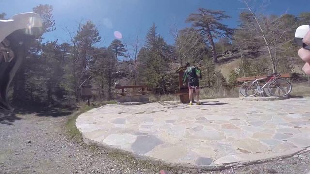 день 5/20   . заправка водой (5км спуска с Олимпа)