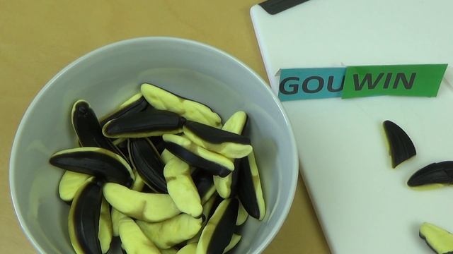 Haribo Black Bananas смотреть онлайн