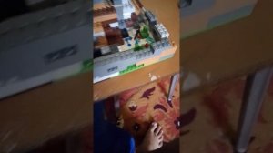 мир майнкрафт лего, сиреноголовый и ещë много всякой хрени.