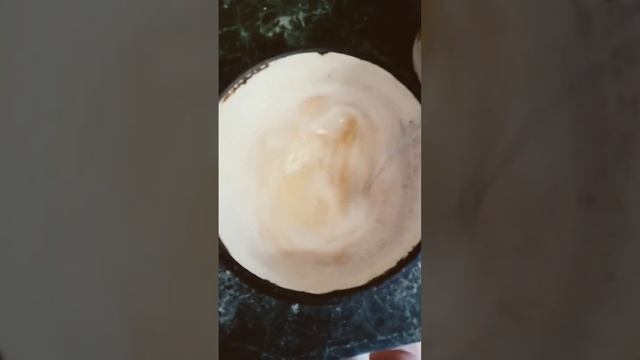 пышный и вкусный омлет🥚🥚🥚🧀🧈 смотреть онлайн