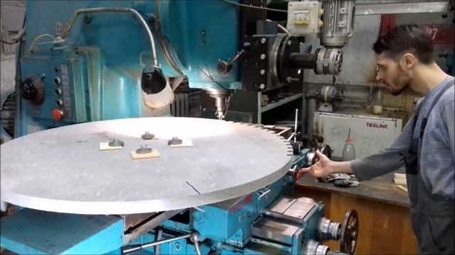 Фрезеровка азбестоцементной плиты.