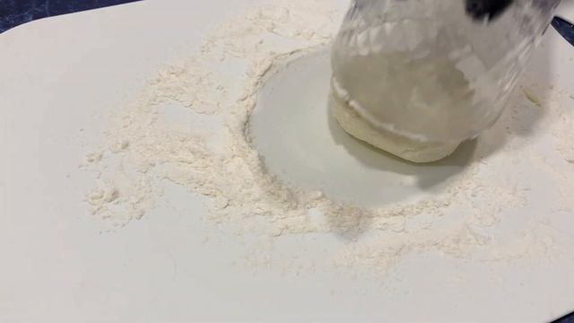 Perfekte Syrniki in 10 Minuten! смотреть онлайн